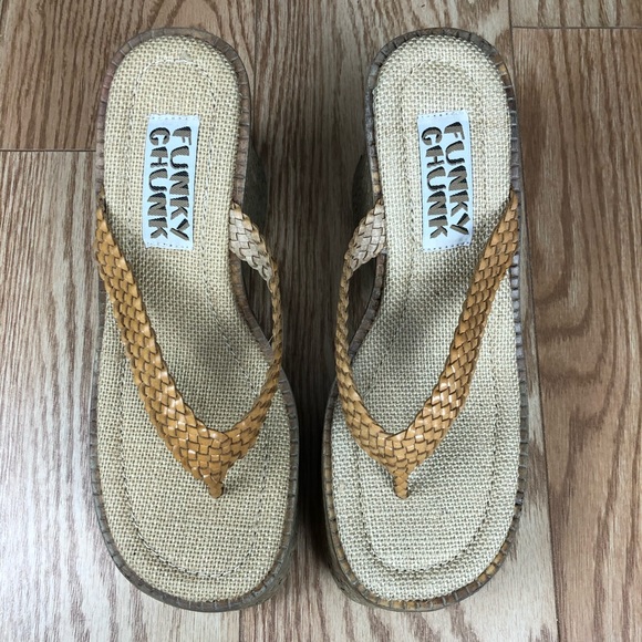 FUNKY CHUNKY Dark Tan Woven Platform Sandals - Picture 4 of 10